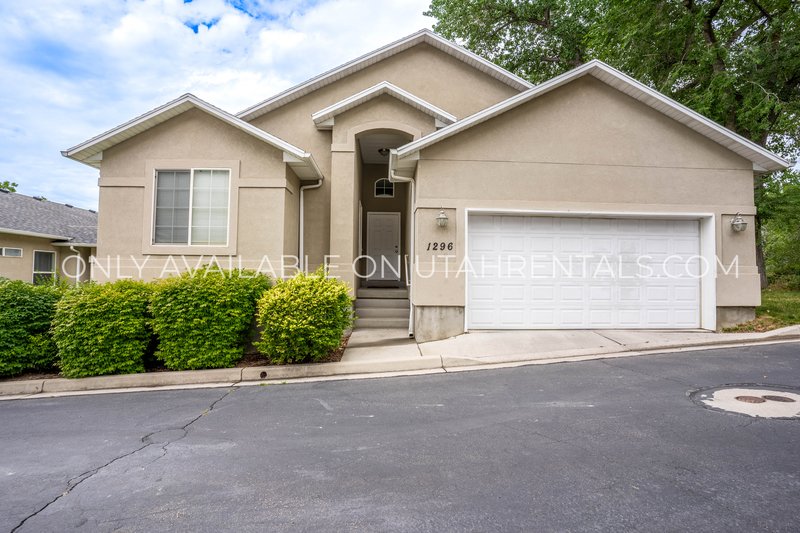 5 Bedroom Home in South Provo property image