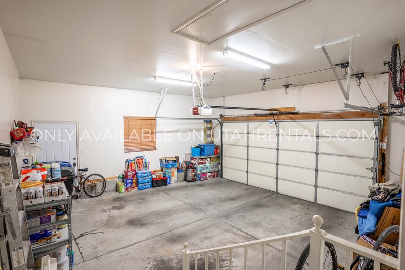 5 Bedroom Home in South Provo property image