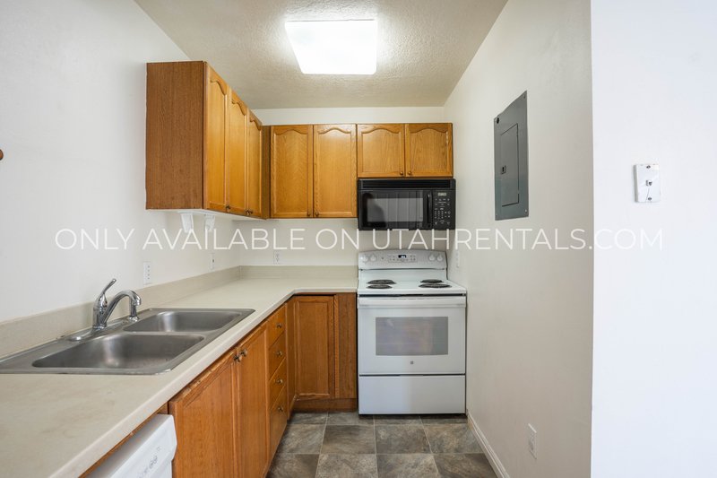 Centrally Located AF Townhome property image