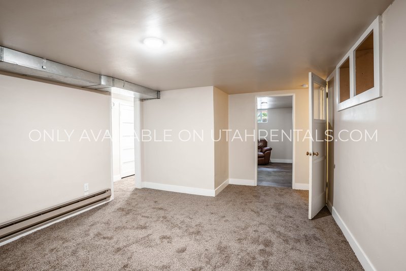 PET FRIENDLY MAPLETON HOME FOR RENT property image