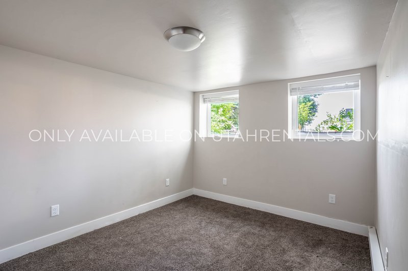 PET FRIENDLY MAPLETON HOME FOR RENT property image