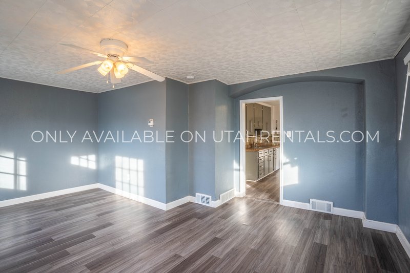 Cute 2 Bedroom Near Peace Gardens property image