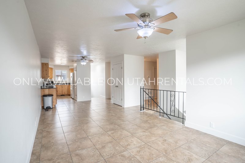 Beautiful & Spacious Orem Townhouse property image