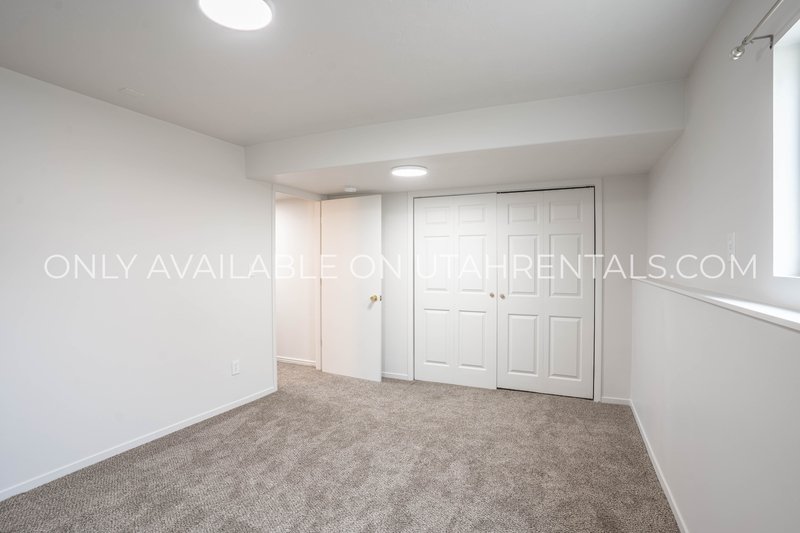Beautiful & Spacious Orem Townhouse property image