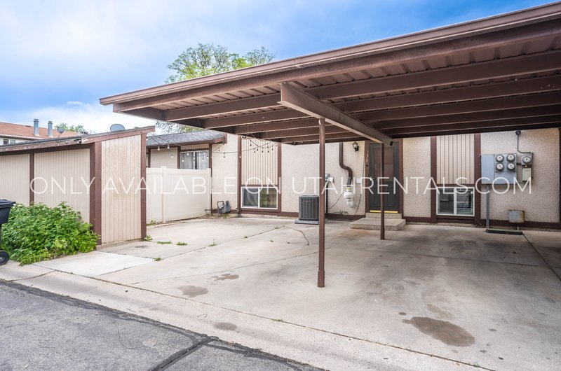 Beautiful & Spacious Orem Townhouse property image