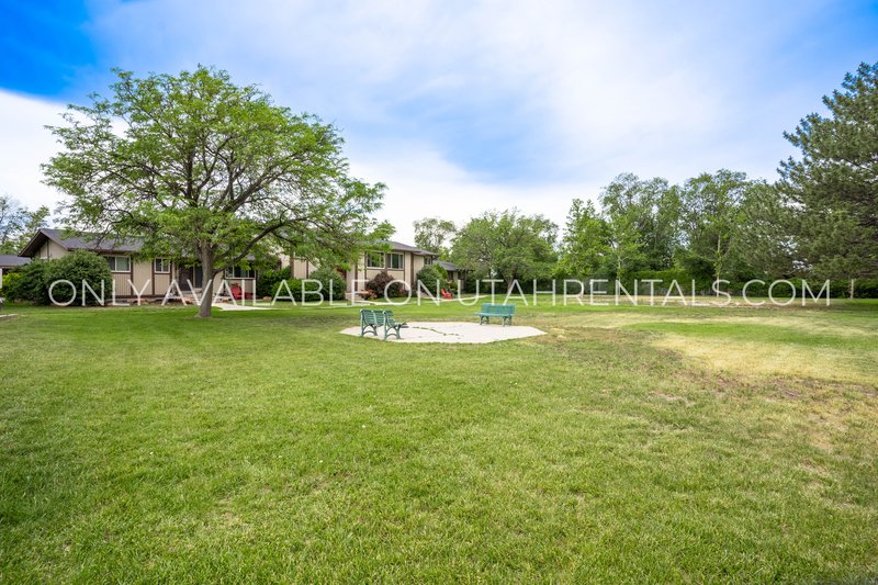Beautiful & Spacious Orem Townhouse property image