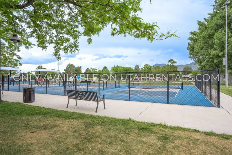 Beautiful & Spacious Orem Townhouse property image