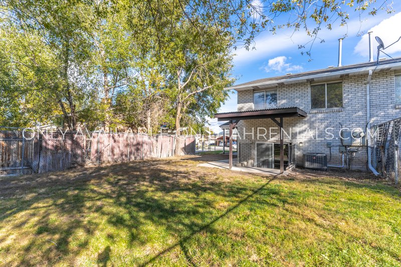 Modern & Spacious West Valley City Duplex – Available Now! property image