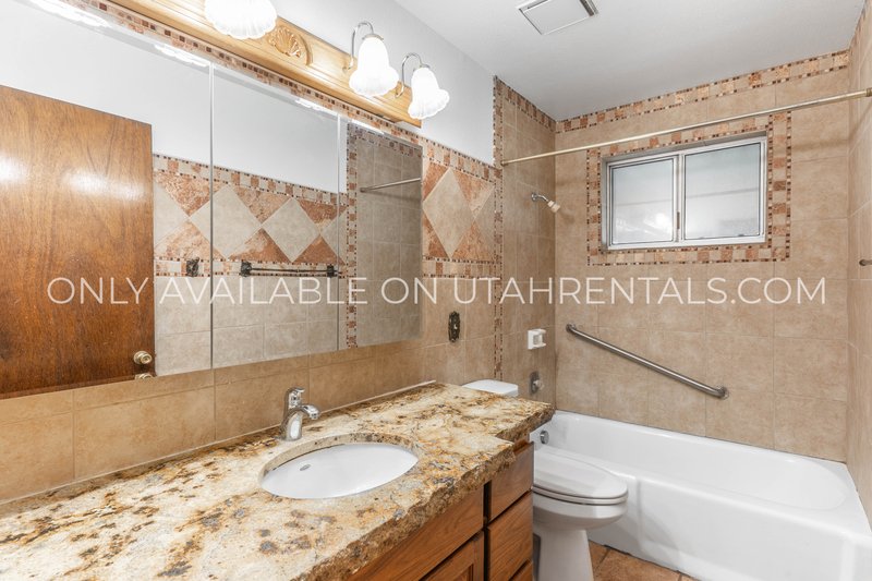 Horse Friendly Home in Gorgeous Genola property image