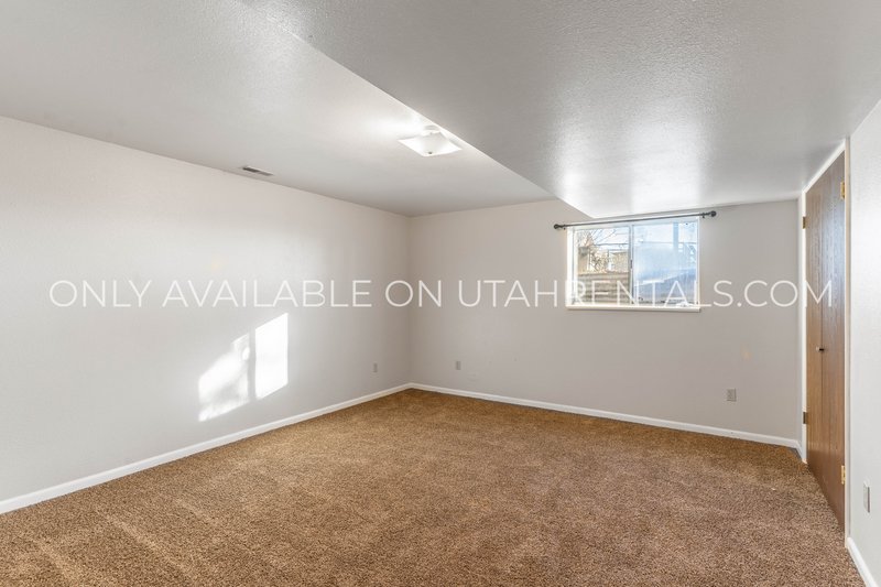 Horse Friendly Home in Gorgeous Genola property image