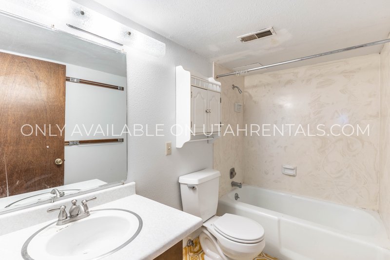 Horse Friendly Home in Gorgeous Genola property image