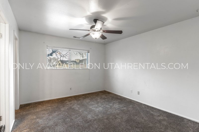 Charming 2-bedroom, 1.5-bathroom condominium in provo property image