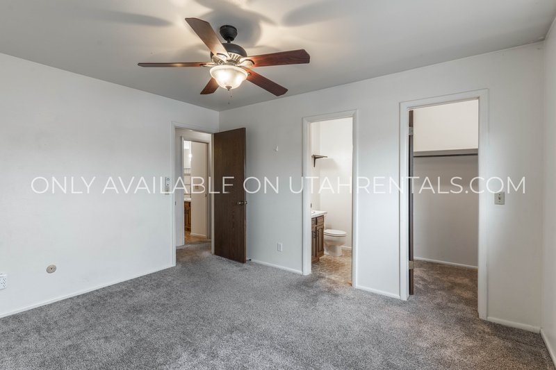 Charming 2-bedroom, 1.5-bathroom condominium in provo property image