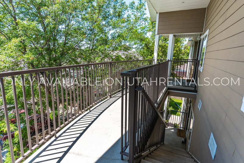 Condo in Canyon Village situated in very convenient area of Provo. property image