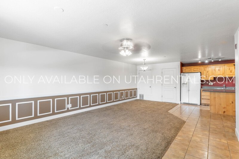 Condo in Canyon Village situated in very convenient area of Provo. property image