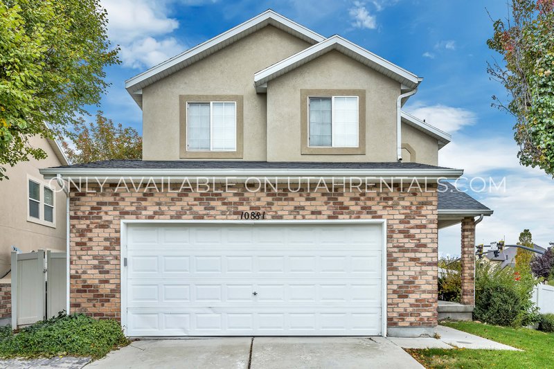 Beautiful 4 Bedroom Home in Prime South Jordan Location! property image