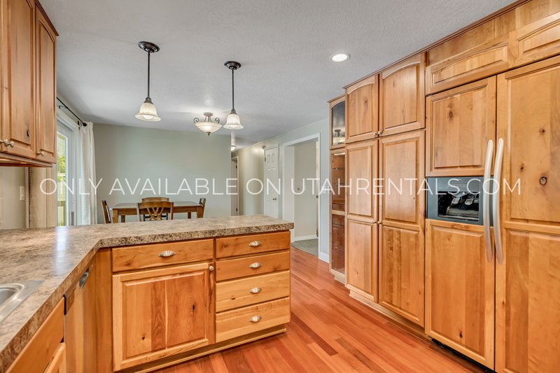 Private Room in Shared House property image