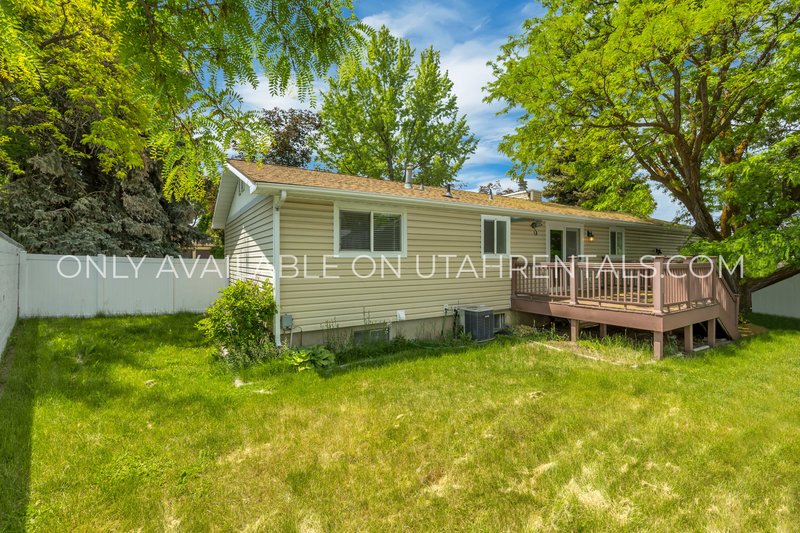 Private Room in Shared House property image