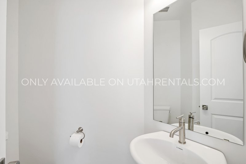 Pristine Brand-New Townhome | 4 Bed, 2.5 Bath property image