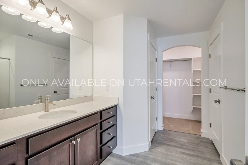Pristine Brand-New Townhome | 4 Bed, 2.5 Bath property image