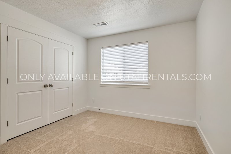 Pristine Brand-New Townhome | 4 Bed, 2.5 Bath property image