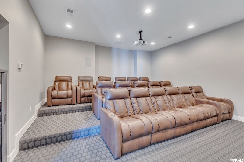 Beautiful 3-Bedroom Vineyard Townhome – Premium Community Amenities! property image