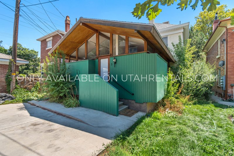 Charming 2 Bedroom Apartment in SLC property image