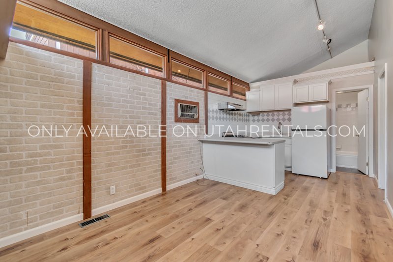 Charming 2 Bedroom Apartment in SLC property image