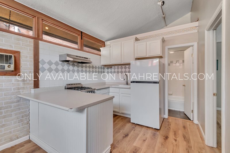 Charming 2 Bedroom Apartment in SLC property image