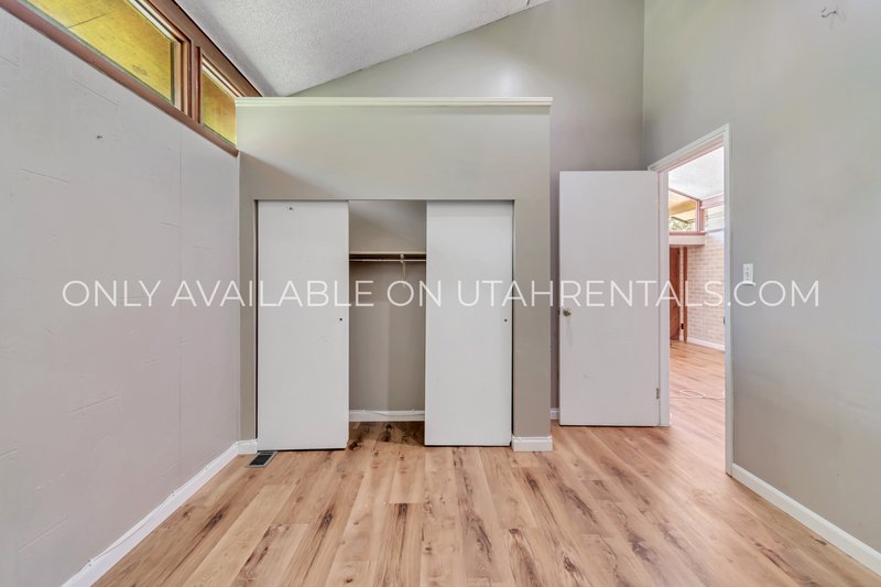 Charming 2 Bedroom Apartment in SLC property image