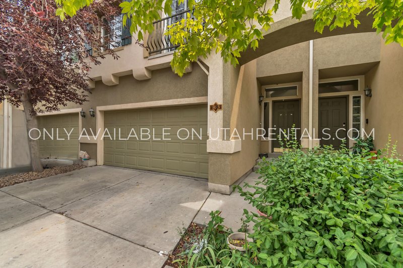 BEAUTIFUL LEHI TOWNHOME property image
