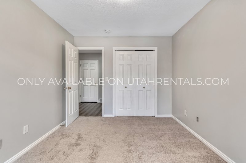 BEAUTIFUL LEHI TOWNHOME property image