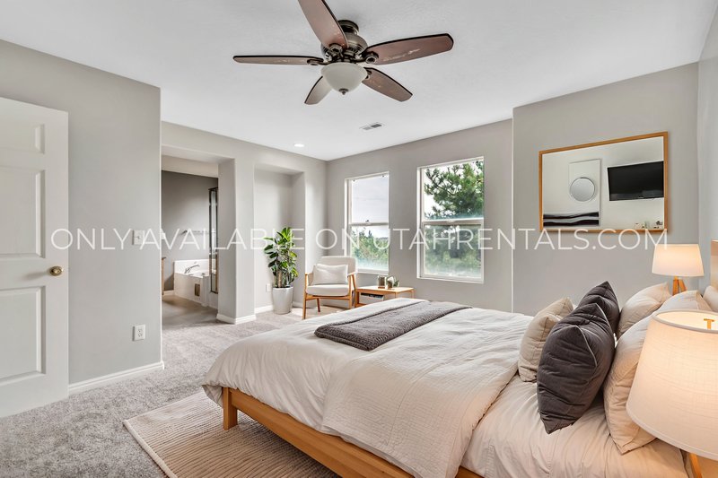 BEAUTIFUL LEHI TOWNHOME property image