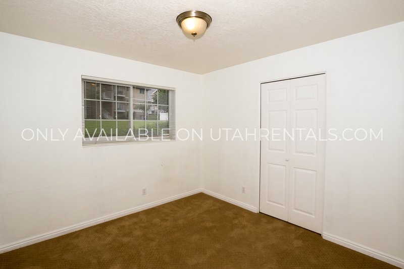 Bright and Spacious 3-Bedroom Condo property image
