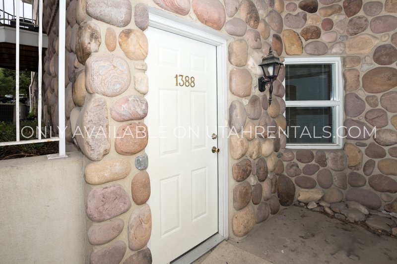 Bright and Spacious 3-Bedroom Condo property image