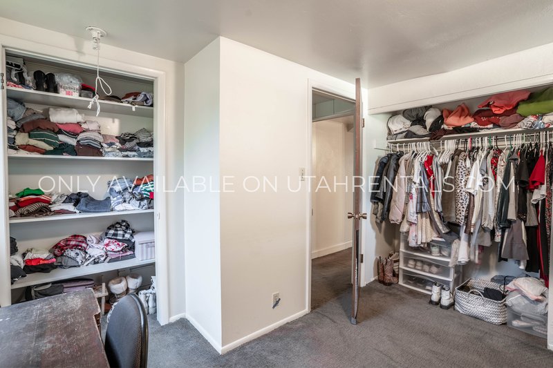 Shared Room in Cute House just Blocks from BYU property image