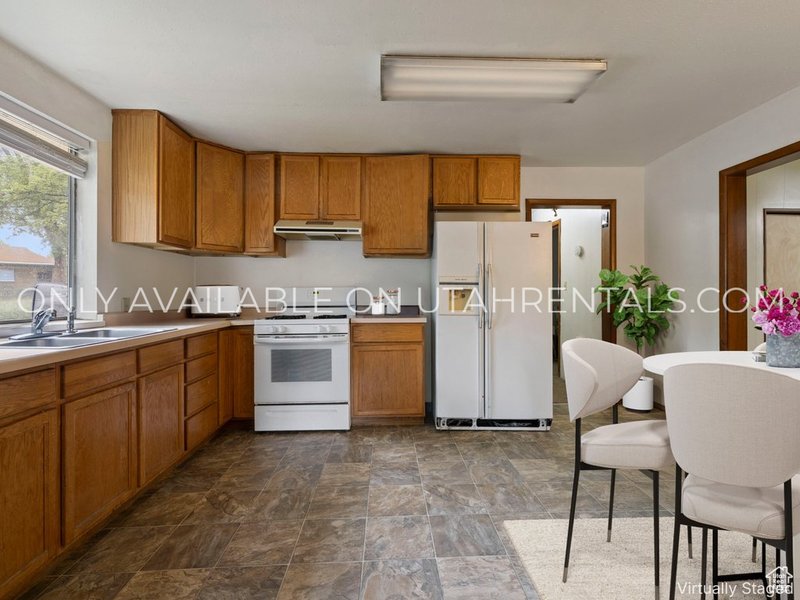 4 Bedroom House in Provo property image