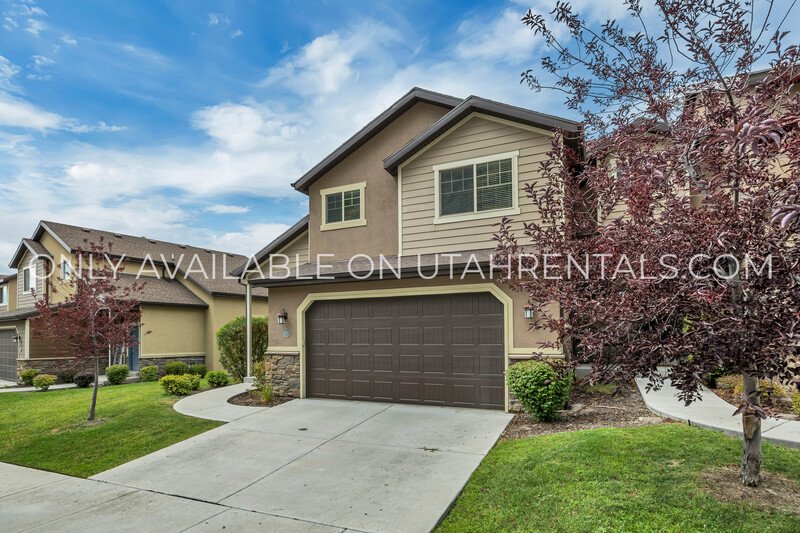 Large 4 Bedroom Town Home on Provo's South East Bench property image