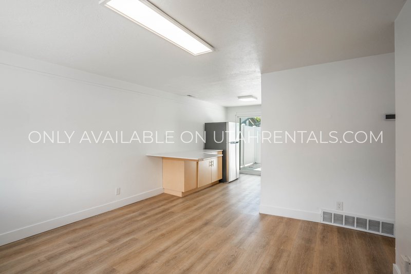 Pet Friendly and Remodeled 2 Bed 1 Bath property image