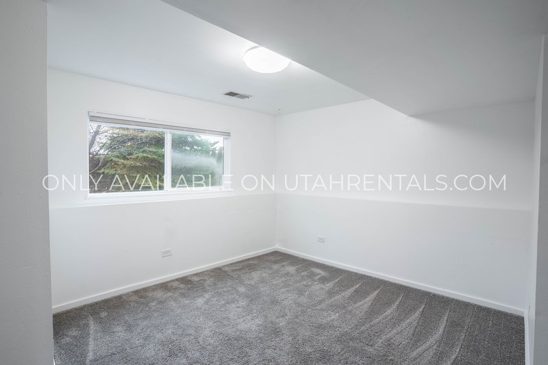 Beautiful 4-bedroom home in Spanish Fork! property image