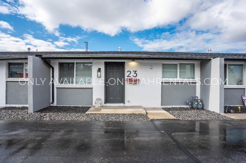 Pet Friendly and Remodeled 2 Bed 1 Bath property image