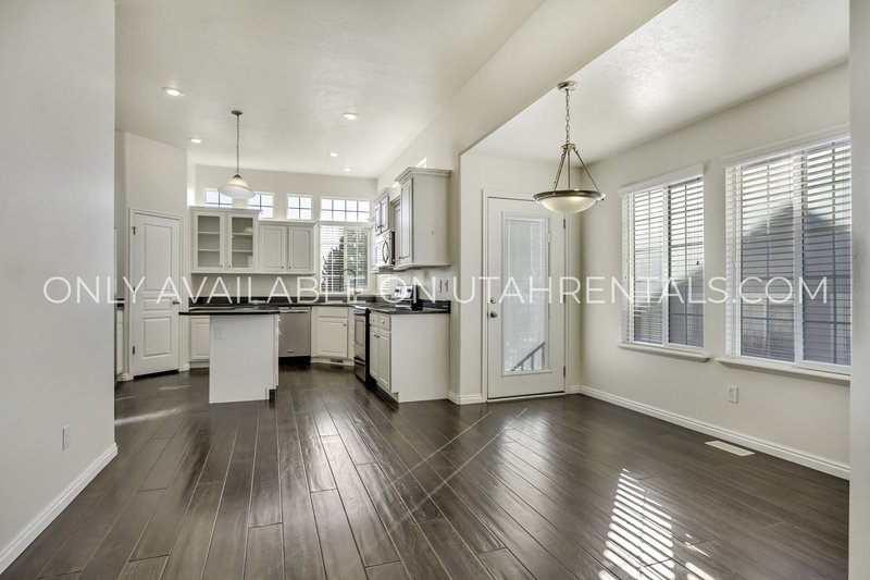 Silicon Slopes 5 bed 3 bath home property image
