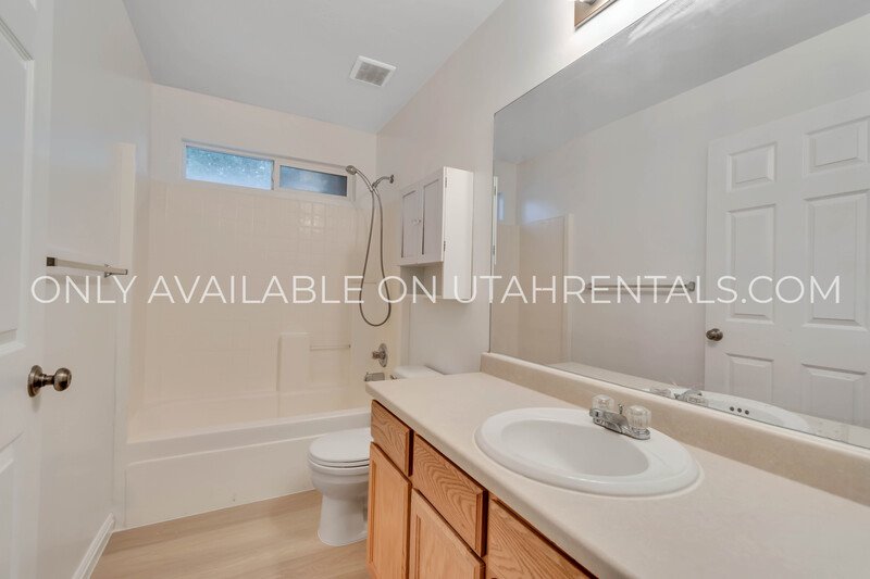 Beautiful Home in South Provo property image