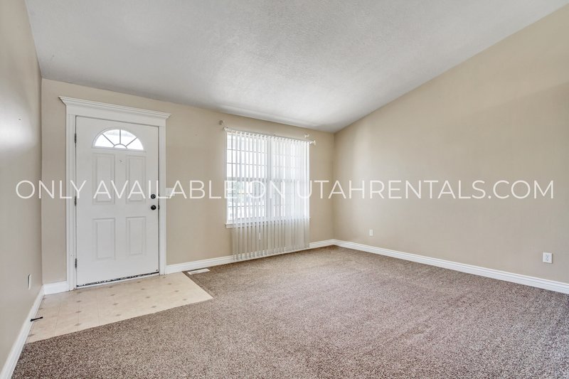 3 Bedroom West Valley Home property image