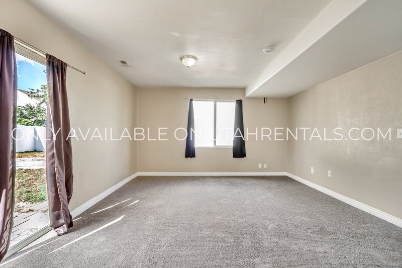 3 Bedroom West Valley Home property image