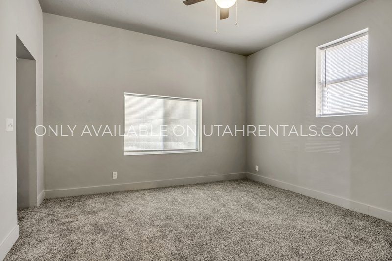 Charming Downtown Duplex property image