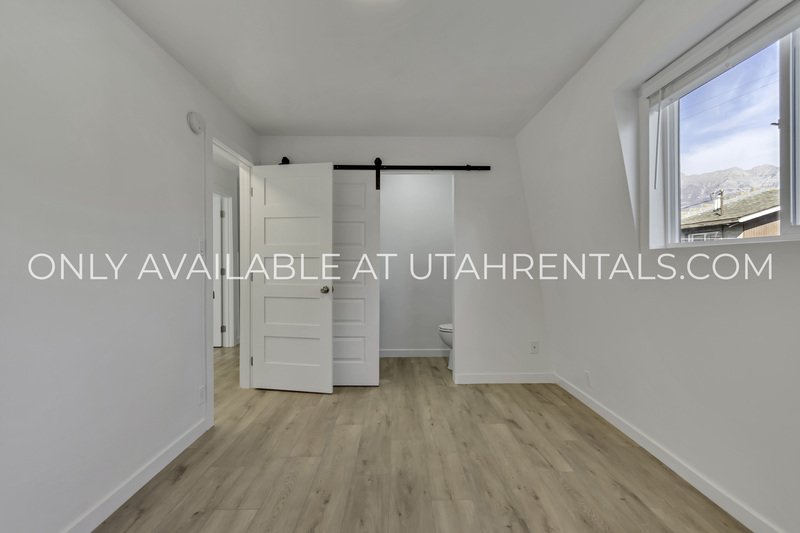 Modern 3-Bedroom Duplex in the Heart of Orem property image