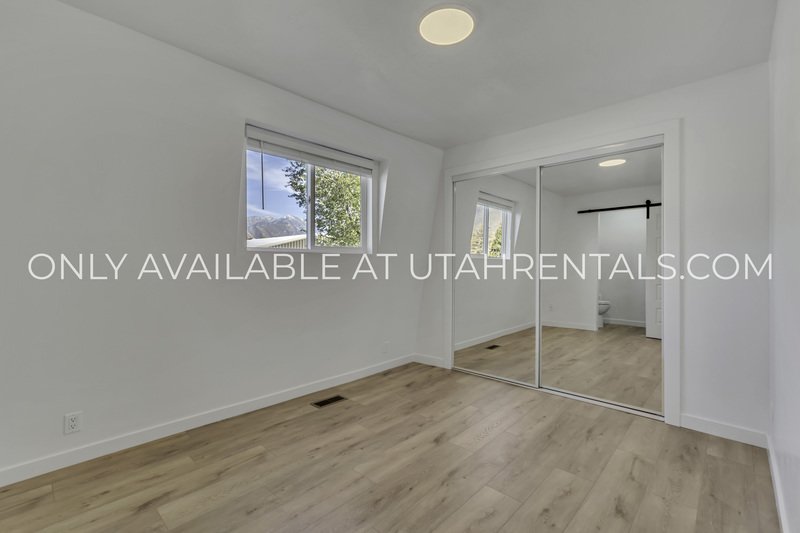 Modern 3-Bedroom Duplex in the Heart of Orem property image