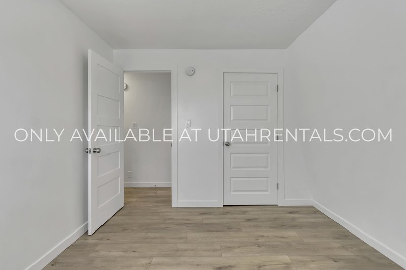 Modern 3-Bedroom Duplex in the Heart of Orem property image