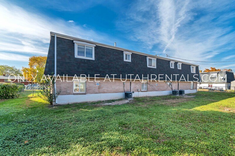 Modern 3-Bedroom Duplex in the Heart of Orem property image